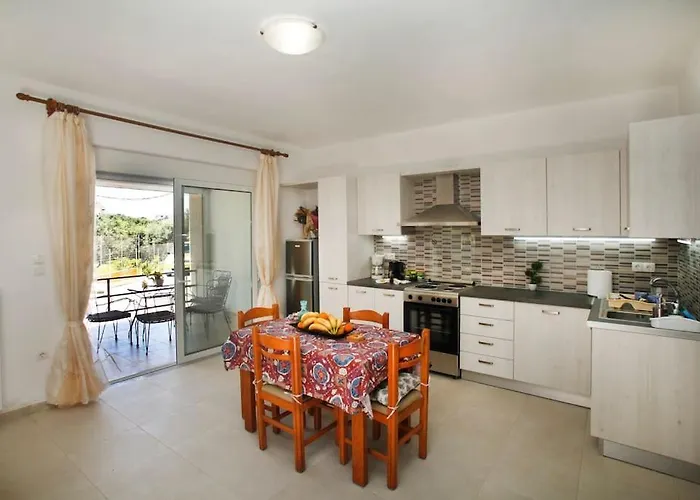 Anthony\'S Apartment